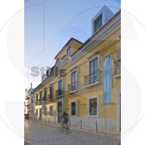 Tourism office and municipal theatre of Portimão